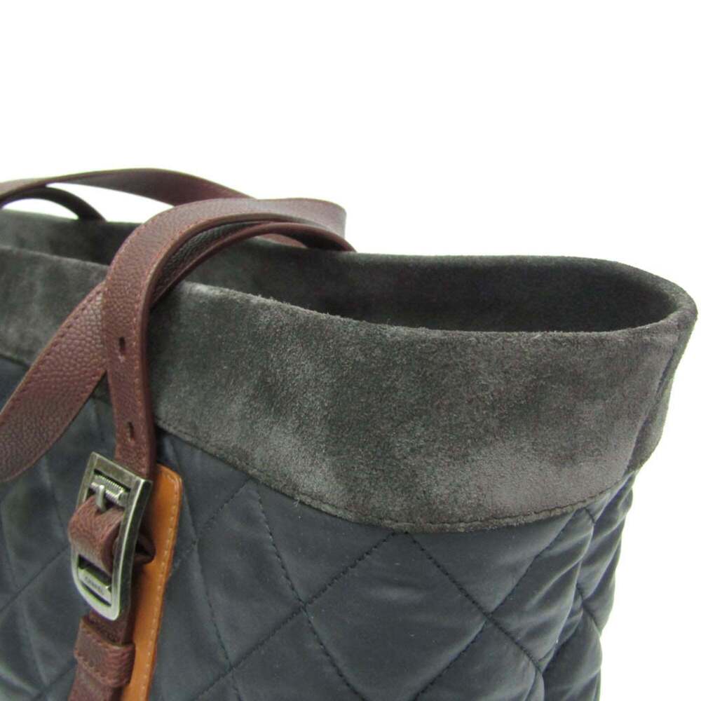 CHANEL Black Leather Tote Bag - Picture 9 of 16